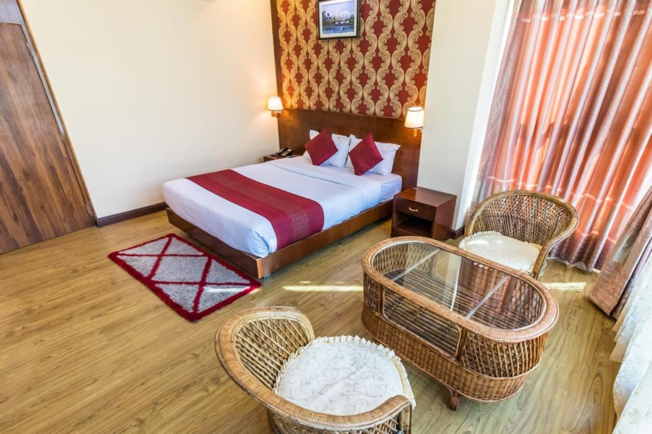 Hotel Pokhara Goodwill Εξωτερικό φωτογραφία